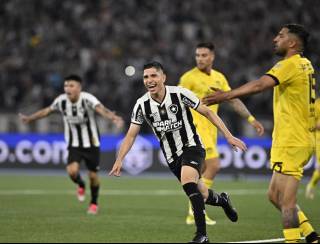 Em noite de massacre, Botafogo mostra as virtudes do melhor time do Brasil e da América na temporada