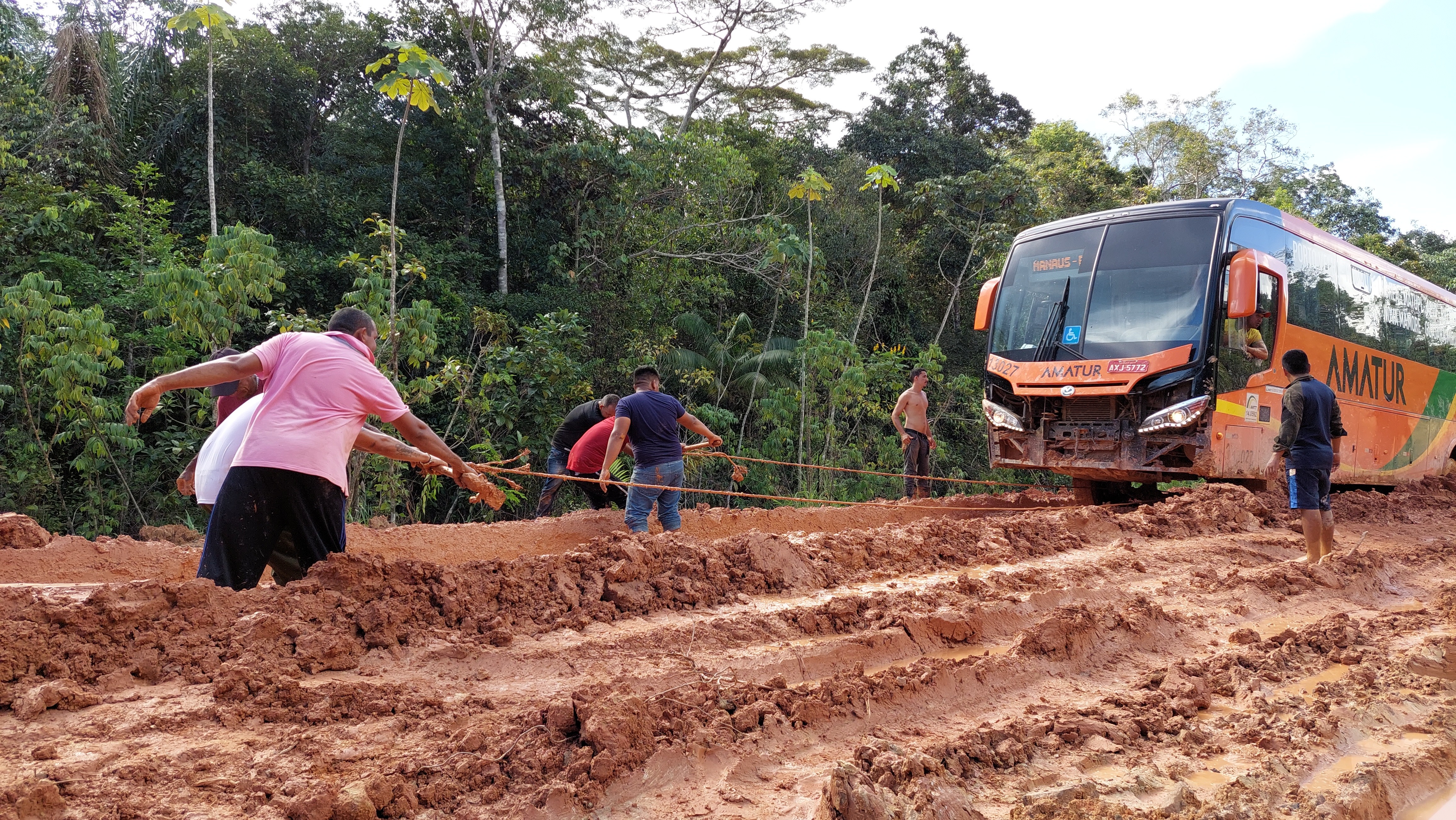 MPF pede suspensão do licenciamento das obras na BR-319 entre Manaus e Porto Velho