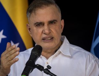 MP da Venezuela, controlado por Maduro, acusa Machado de 