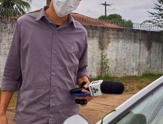 Cobra 'pega carona' em carro de reportagem da Rede Amazônica em RO e surpreende equipe: 'Fiquei esperando que ela saísse'