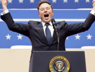 Musk recorda banimento de Trump no X e comemora nova conta oficial: 