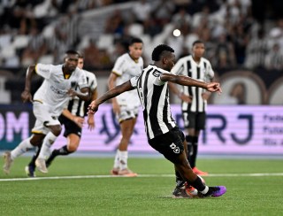 Atuações do Botafogo: Matheus Nascimento marca e Patrick de Paula perde pênalti; dê suas notas