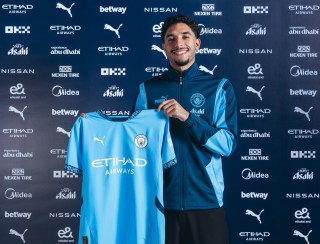 Manchester City anuncia contratação de Marmoush; veja valores