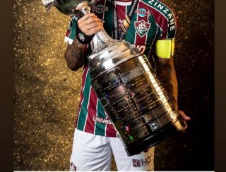 Fluminense e jogadores prestam homenagens a Felipe Melo após anúncio de aposentadoria