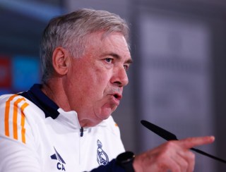 Ancelotti fala sobre interesse do Al Hilal em Rodrygo: "Quem está aqui é muito feliz"