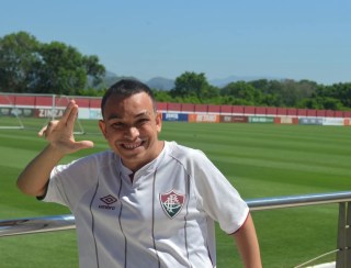 Dia Mundial das Doenças Raras: como o Fluminense ajuda a um tricolor a vencer a alfamanosidose