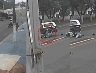 Vídeo mostra momento em que motociclista é atropelado e roda de caminhonete passa sobre seu tronco em RO