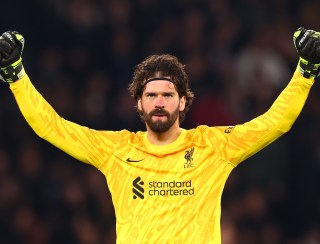 Alisson é eleito o melhor jogador da semana da Champions League