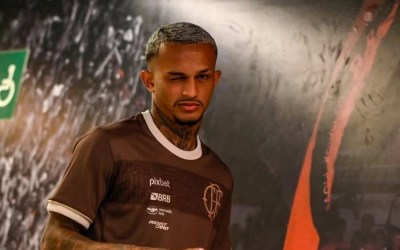 Com Wesley cobiçado, Flamengo quer segurar titulares até Mundial: "A não ser que seja uma loucura"