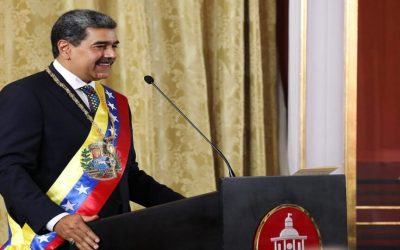 Com posse, Maduro dá duro golpe na oposição e perpetua poder na Venezuela