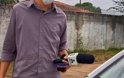 Cobra 'pega carona' em carro de reportagem da Rede Amazônica em RO e surpreende equipe: 'Fiquei esperando que ela saísse'