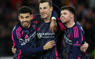 Nottingham Forest ameaça liderança do Liverpool com base na força da defesa