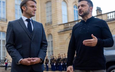 Zelensky aborda com Macron possível envio de tropas estrangeiras para a Ucrânia