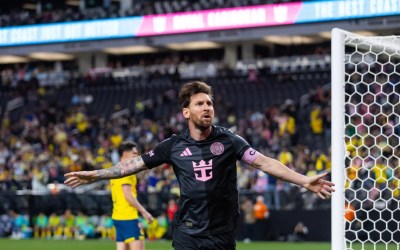 Messi marca e provoca torcida em estreia de Mascherano como técnico do Inter Miami; veja vídeo