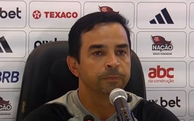 Cléber dos Santos lamenta pênalti em derrota do Flamengo no Carioca: "Era o melhor momento da equipe"