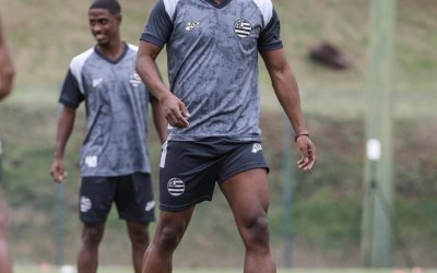 Wesley Gasolina e Lincoln devem ser relacionados pelo Athletic para jogo contra o Cruzeiro