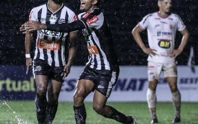 Ex-Flamengo e Cruzeiro, Lincoln brilha em goleada na estreia como titular por líder do Mineiro