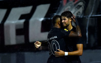 De preterido a opção: calendário apertado pode dar nova chance a Pedro Raul no Corinthians